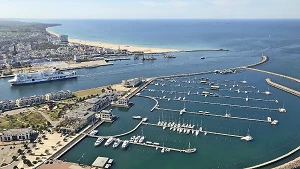 Hafeneinfahrt Warnemünde