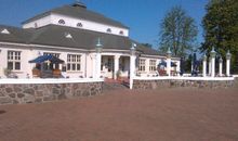 Ostseenaher Bungalow mit überdachter Terrasse