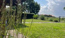 Freier Ausblick auf die Salzwiesen an der Ostseebucht Salzhaff