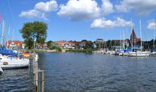 Zentral im Ortskern zwischen Ostsee + Salzhaff