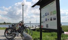 Ostsee-Küsten-Radweg an der Seepromenade Rerik