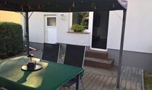 Terrasse und Zugang zum Wohnzimmer