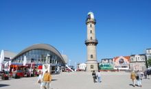 Strandpromenade am Leuchtturm