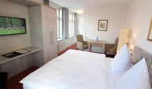 B&B HOTEL ROSTOCK-BRODERSTORF