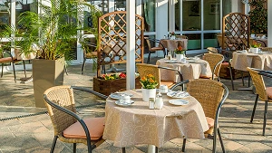 Terrasse mit Meerblick