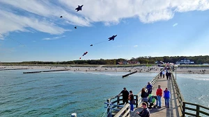 Drachenfest an der Seebrücke