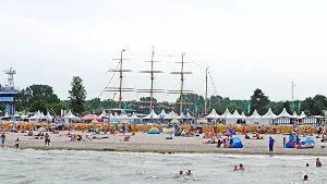 Strandleben und Budenzauber