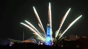 Feuerwerk zum Warnemünder Turmleuchten